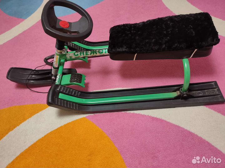 Санки с рулём и лыжей