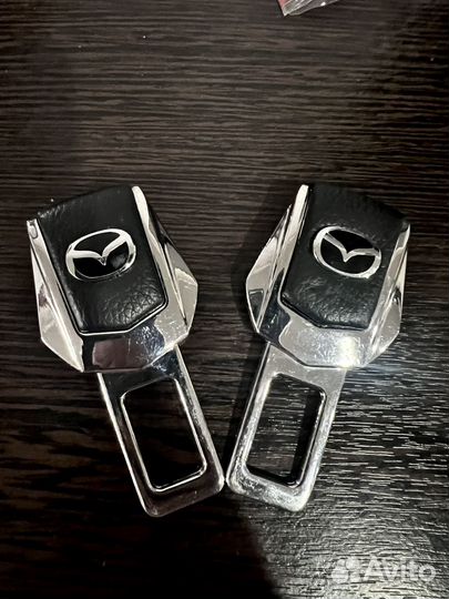 Заглушки ремня безопасности mazda