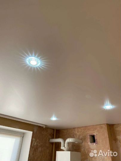 Натяжные потолки