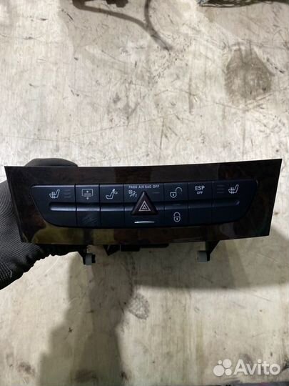 Cd-чейнджер Mercedes-Benz Cls-Class W219 M273E55