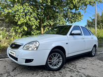 ВАЗ (LADA) Priora 1.6 MT, 2012, 135 000 км, с пробегом, цена 415 000 руб.