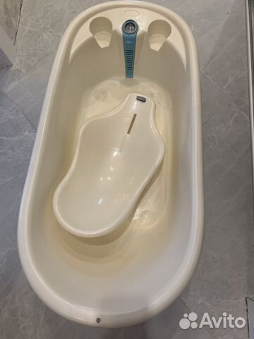 Детская ванночка для купания с термометром