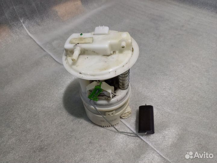 Насос топливный LADA X-Ray Cross