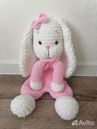 Плюшевый заяц