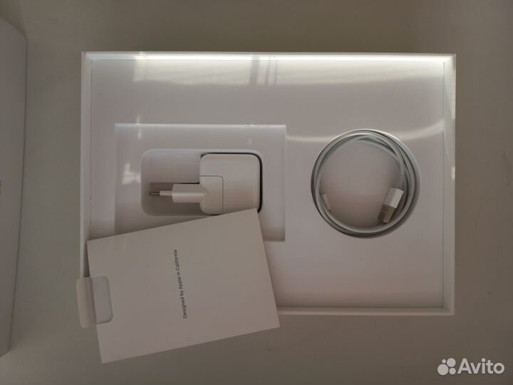 Apple iPad 7-го поколения (2019) Rose Gold