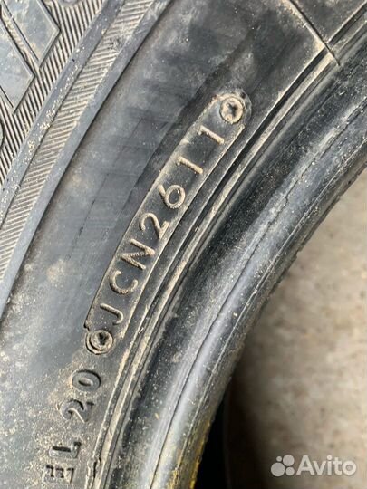 Bridgestone Blizzak Revo1 205/60 R16