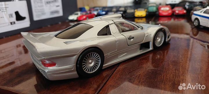 Maisto 1 24 mersedes clk gtr