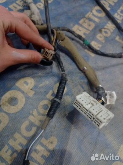 Проводка двери Infiniti Fx35 кроссовер 2004