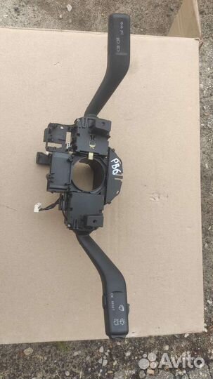 Переключатель подрулевой Volkswagen Passat B6