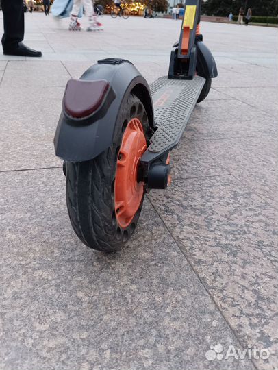 Электросамокат kugoo s1