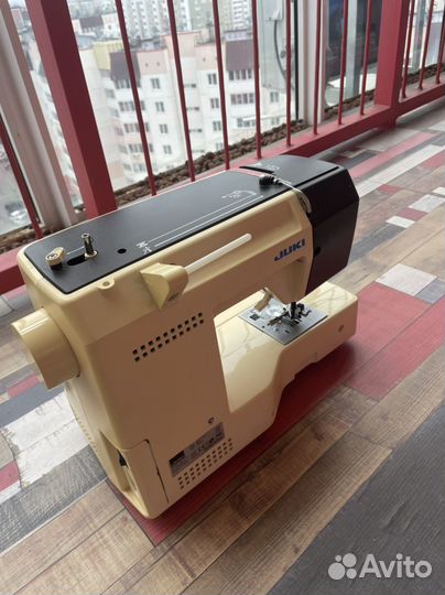 Швейная машина juki HZL-27Z