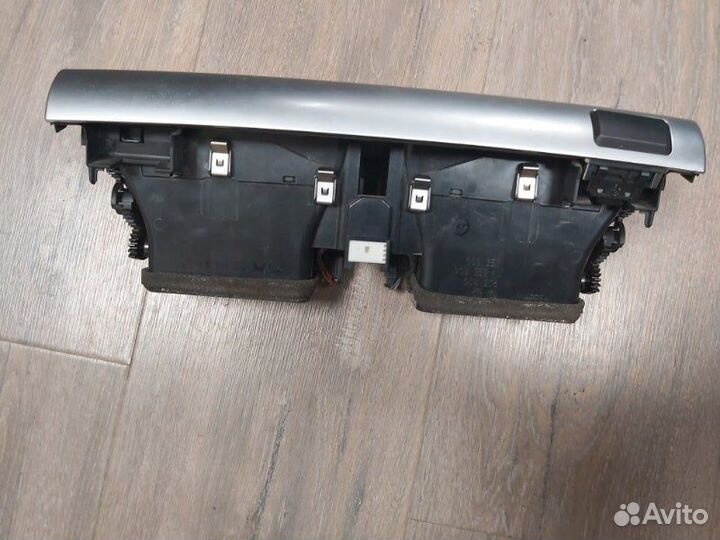 Дефлектор воздушный Bmw X5 50Ix E70 LCI N63 4.4I