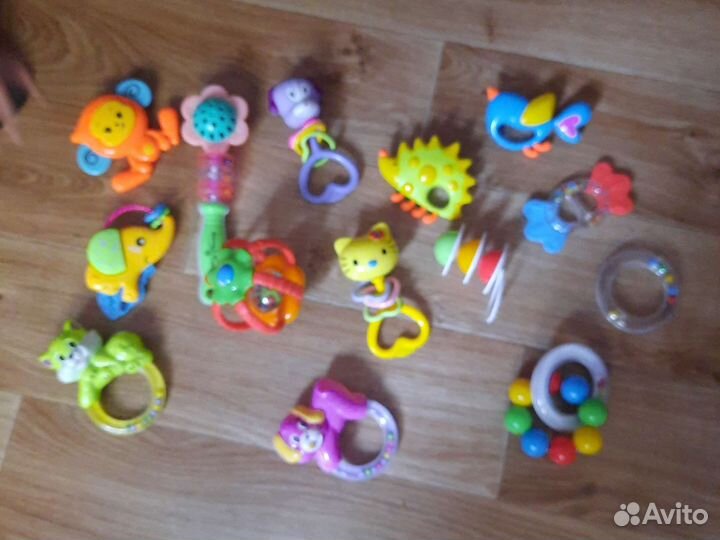 Прорезыватели грызунки развеваюшие игрушки