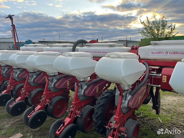 Сеялка Эльворти (Червона Зирка) Вега 8 Профи, 2017