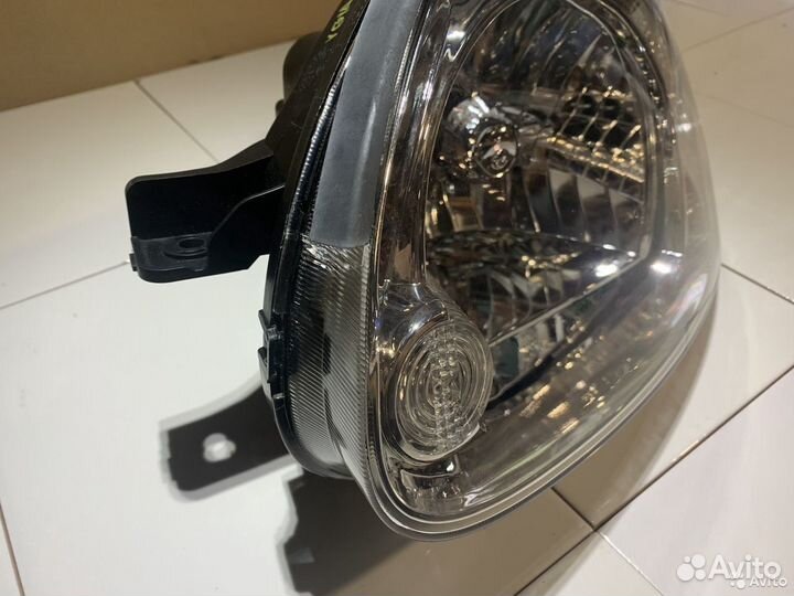 Фара передняя левая Hyundai Accent 99-04 Оригинал