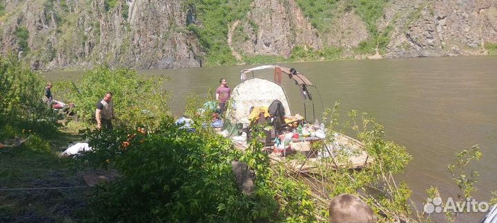 Плот для сплава на пенопласте