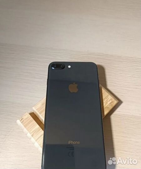iPhone 8 Plus, 256 ГБ