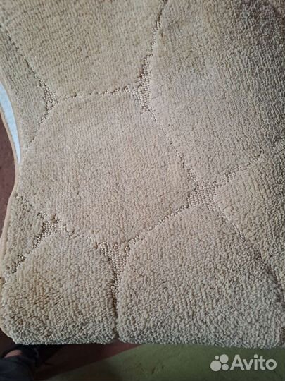Ковровое покрытие 2м 30см х 1м 60см