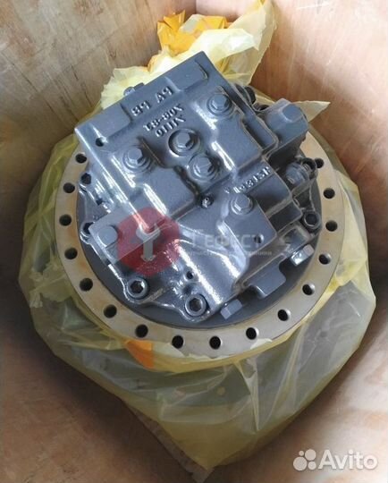 Гидромотор хода Komatsu PC400-7 706-8L-01030