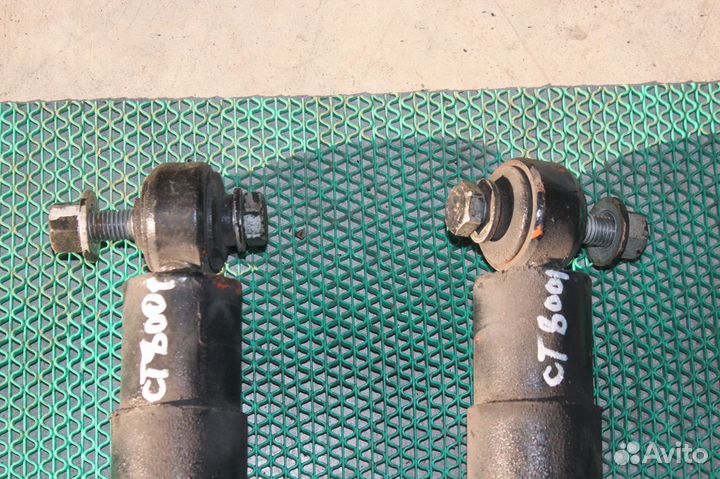 Комплект амортизаторов Chevrolet Tahoe GMT800