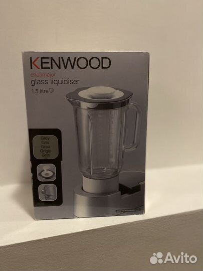 Кухонный комбайн Kenwood KMC560