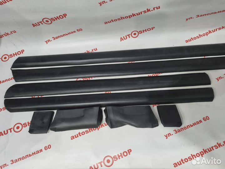 Нижние молдинги дверей audi 100 C4 45 кузов