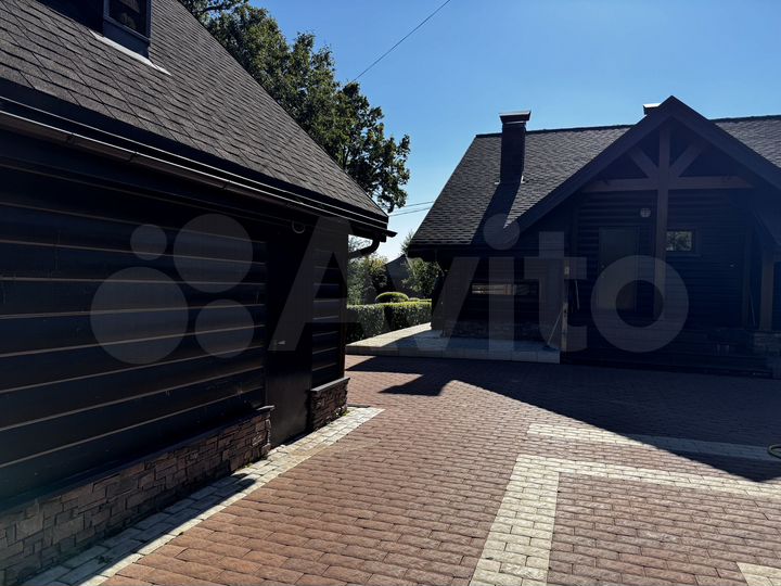 Коттедж 144 м² на участке 26 сот.