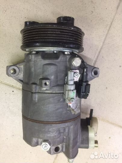 Компрессор кондиционера Nissan Bluebird Sylphy