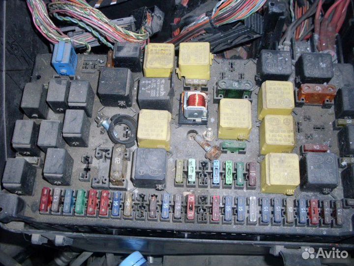 Блок предохранителей Mercedes-Benz M-Class W163