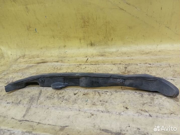 Пыльник переднего правого крыла Toyota RAV 4 2006