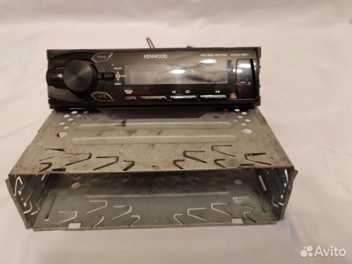 Магнитола kenwood KMM-261