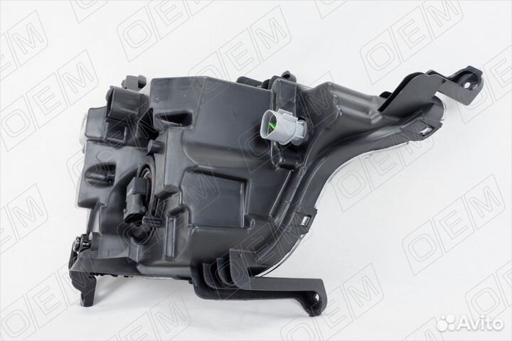 Фара противотуманная левая с дхо