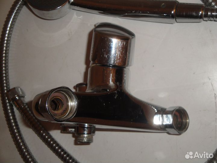 Смеситель для ванны с душем Oras