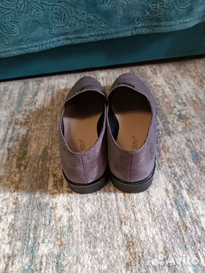 Мокасины-туфли новые женские 38 размер