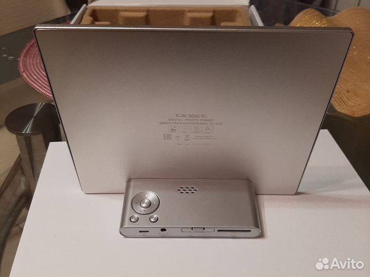 Цифровая фоторамка texet TF-816
