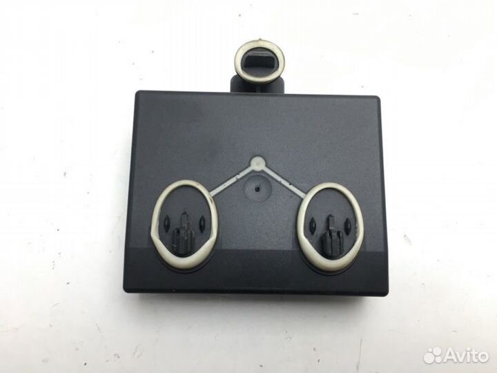 Блок управления дверьми передний правый Audi A6