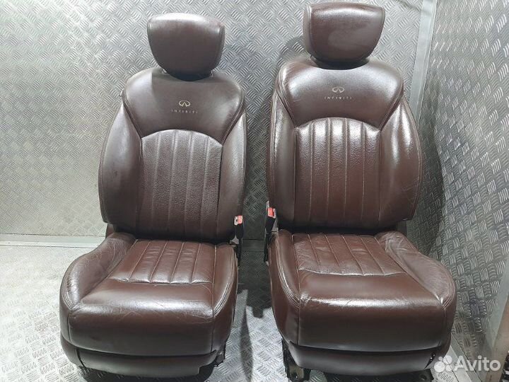 Сиденья комплект Infiniti Ex35 J50 VQ35HR 2008