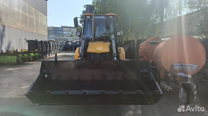 Экскаватор-погрузчик Cukurova 885, 2023