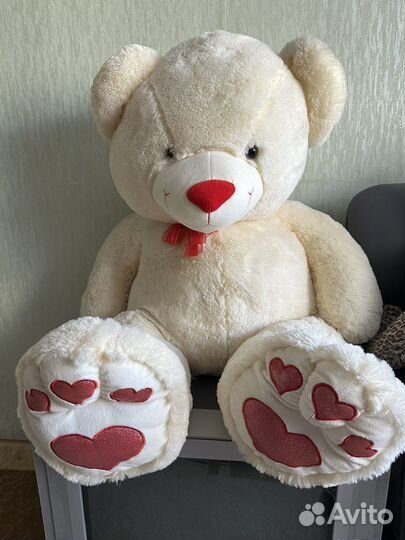 Плюшевый медведь
