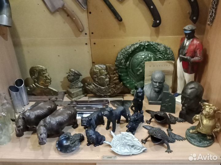Скульптуры бюсты СССР
