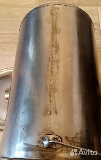 Ведро из нержавейки с крышкой