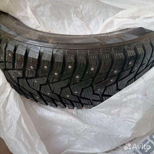 Hankook Winter I'Pike RS2 W429 205/55 R16 94T