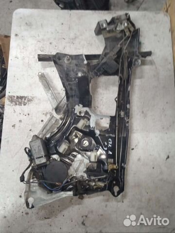 Электро-стеклоподъёмник задний левый BMW 7 E32