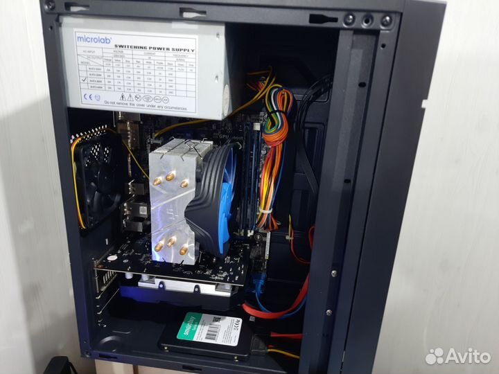 E3-1220 / R7 350 / 8GB / SSD / HDD