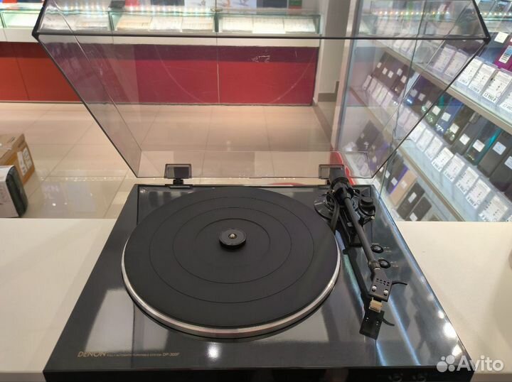Denon DP-300F