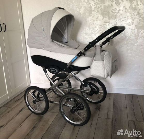 Детская коляска
