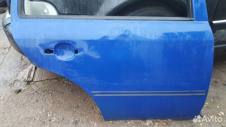 Дверь задняя правая skoda octavia tour октавия тур