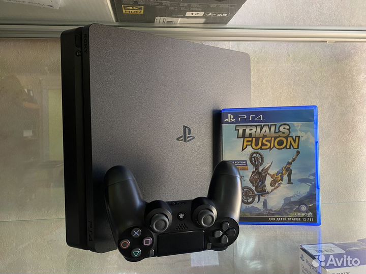 Sony PS4 Slim 1Tb