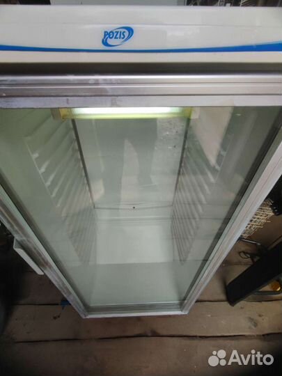 Холодильник витрина бу для напитков