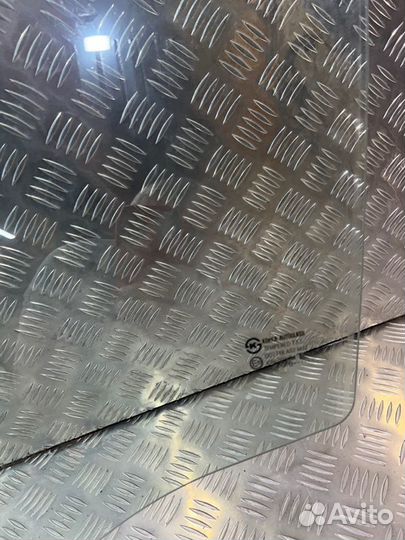 Стекло переднее левое Hyundai Solaris седан G4FC